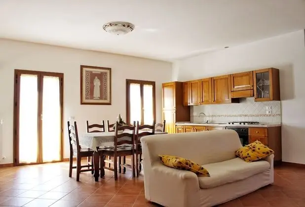 Comfort Apart Daire, Bahçe Manzaralı (Casa Patrizia)