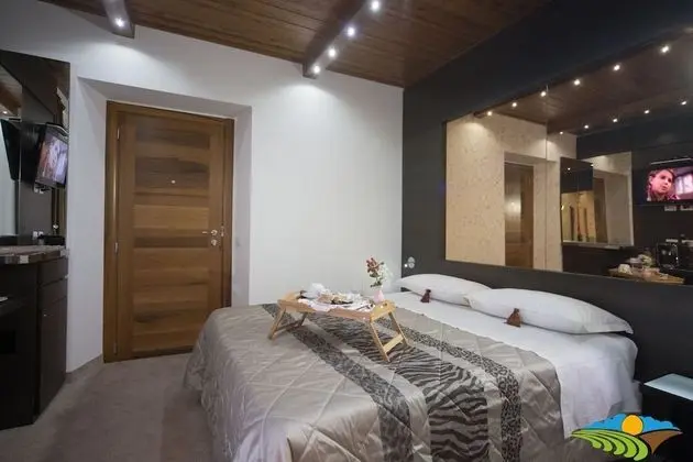 Basic Tek Büyük Yataklı Oda