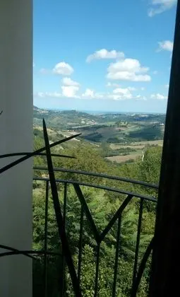 Basic Tek Büyük Yataklı Oda