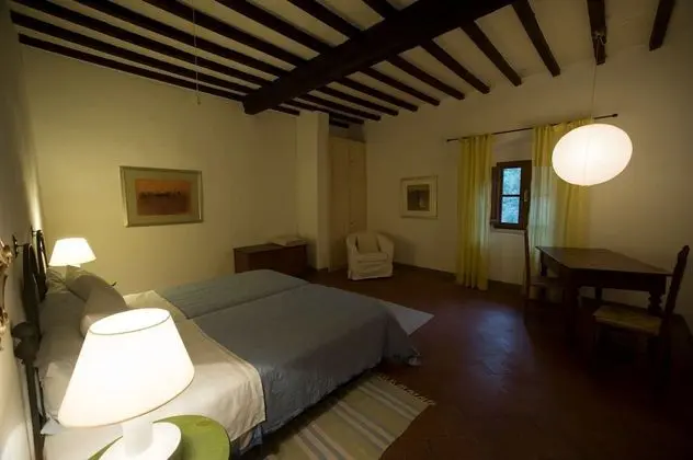 Junior Süit, 2 Yatak Odası, Ortak Banyo (Bathroom shared between these 2 rooms)