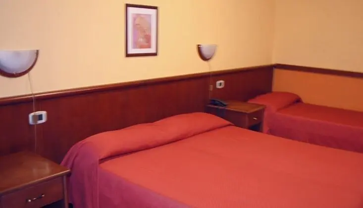 Dört Kişilik Oda