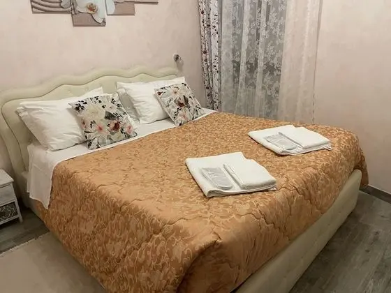 Apart Daire, Göl Manzaralı