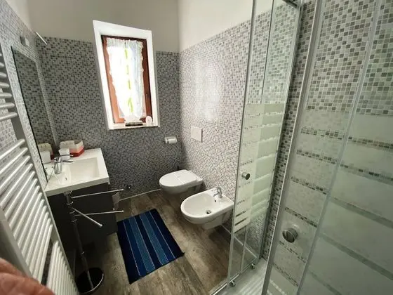 Apart Daire, Göl Manzaralı