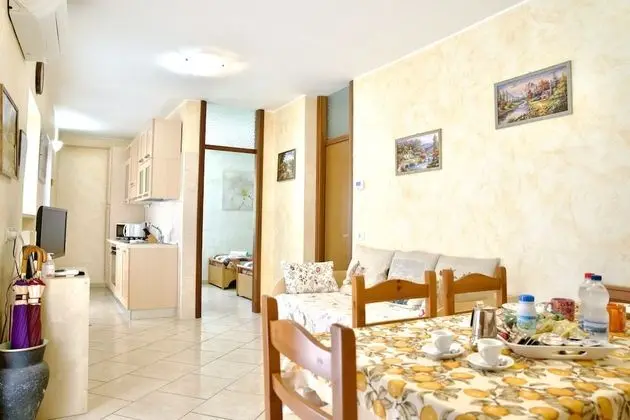 Family Apart Daire, 2 Yatak Odası, Mutfak