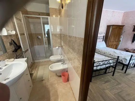 Traditional Oda, Havuz Kenarı