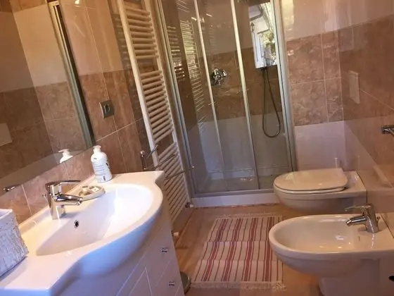 Traditional Oda, Havuz Kenarı