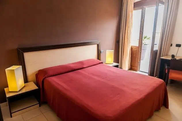 Comfort Tek Büyük veya İki Ayrı Yataklı Oda, Teras