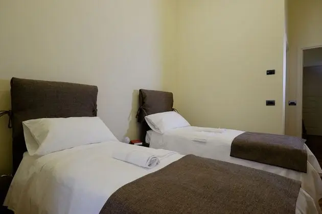 Tek Büyük veya İki Ayrı Yataklı Oda, Balkon (1)