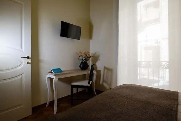 Tek Büyük veya İki Ayrı Yataklı Oda, Balkon (1)