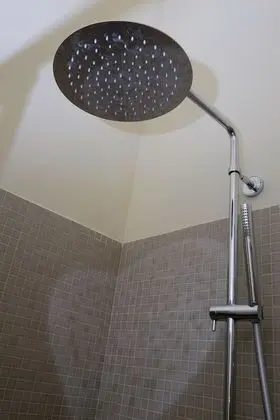 Tek Büyük veya İki Ayrı Yataklı Oda, Balkon (1)