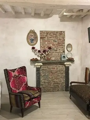 Deluxe Tek Büyük veya İki Ayrı Yataklı Oda (Pink Room)