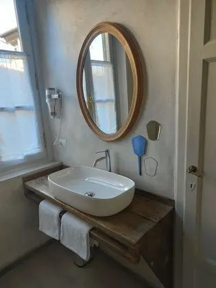 Superior Tek Büyük veya İki Ayrı Yataklı Oda (Blue Room)