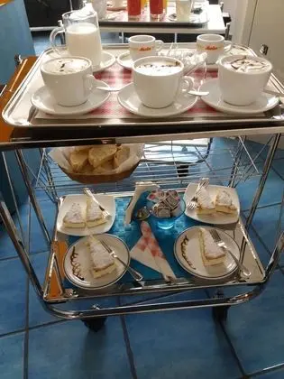 Deluxe Tek Büyük Yataklı Oda, 1 Çift Kişilik Yatak, Sigara İçilmez, Dağ Manzaralı