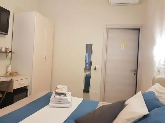 Basic Tek Büyük Yataklı Oda, 1 En Büyük (King) Boy Yatak