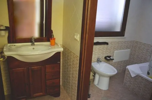 Dört Kişilik Oda, Bahçe Manzaralı