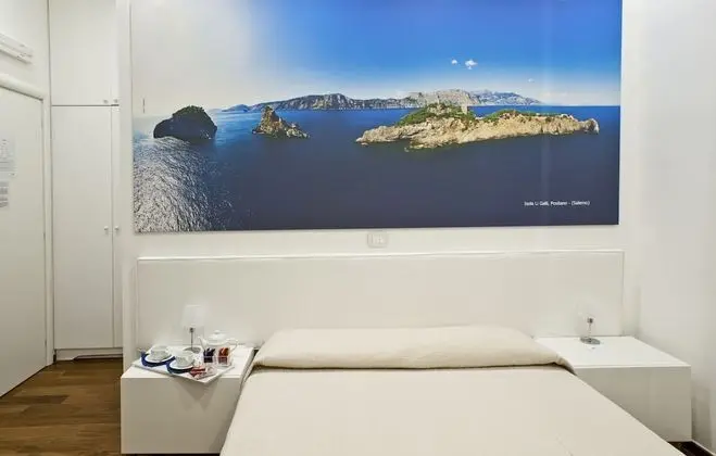 Standard Tek Büyük Yataklı Oda