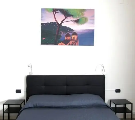 Tek Büyük Yataklı Oda, Küçük Mutfak