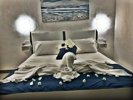 Üç Kişilik Oda