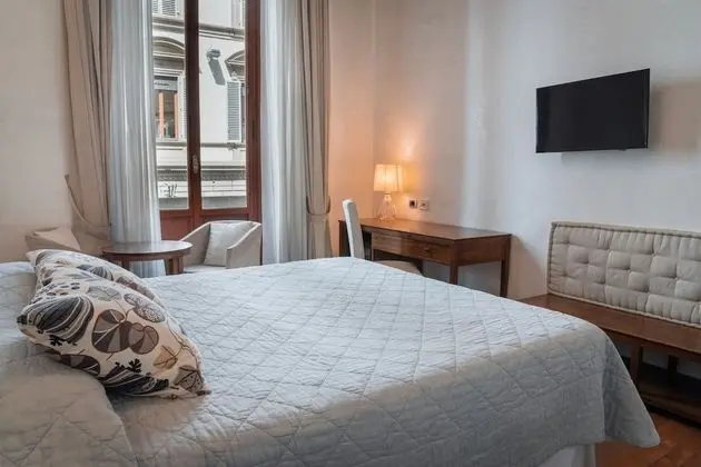 Tek Büyük Yataklı Oda, Teras