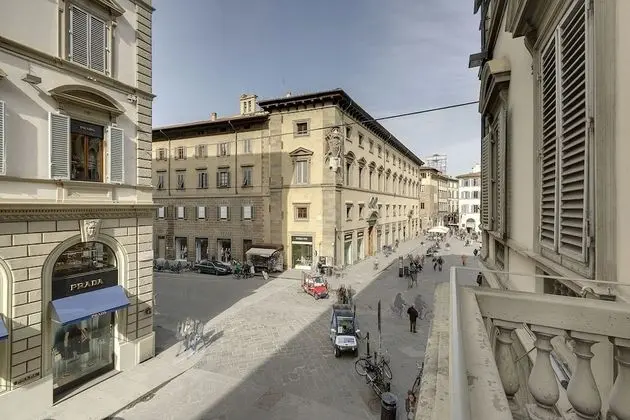 Tek Büyük Yataklı Oda, Teras