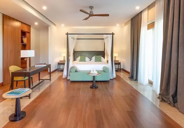 Royal Süit, Tepe Manzaralı