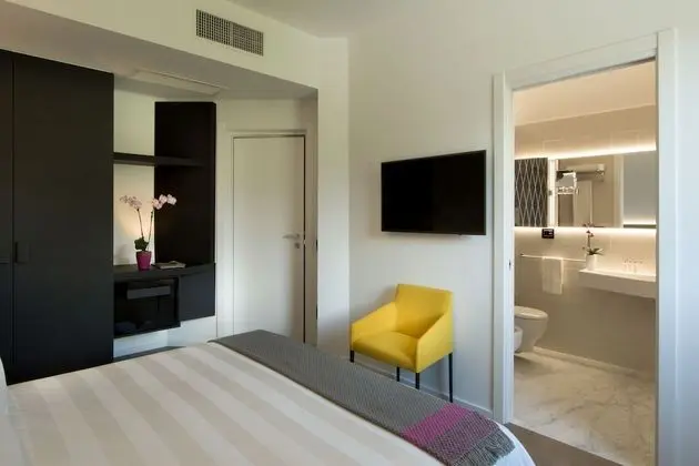 Executive Oda, Sigara İçilmez, Dağ Manzaralı (Vesuvius view)