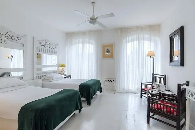 Superior Tek Büyük veya İki Ayrı Yataklı Oda