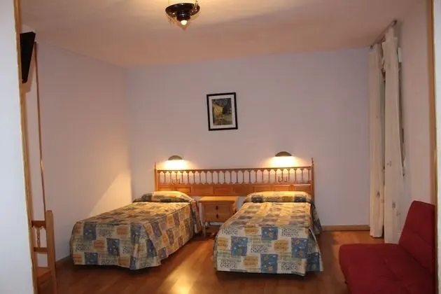 Classic Tek Büyük veya İki Ayrı Yataklı Oda