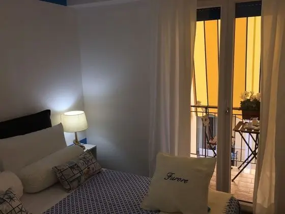 Classic Tek Büyük Yataklı Oda, Balkon (Furore)
