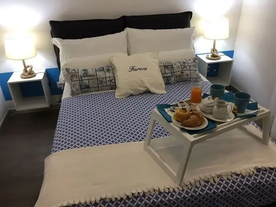 Classic Tek Büyük Yataklı Oda, Balkon (Furore)