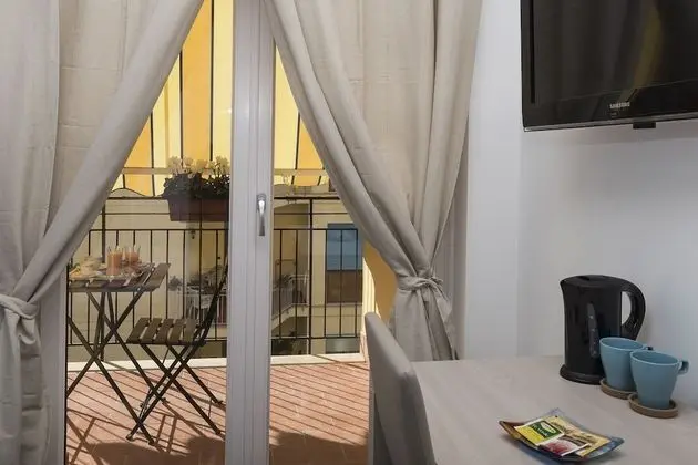 Comfort Tek Büyük Yataklı Oda, Balkon (Capri)