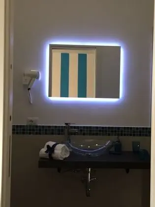 Comfort Tek Büyük Yataklı Oda, Balkon (Capri)