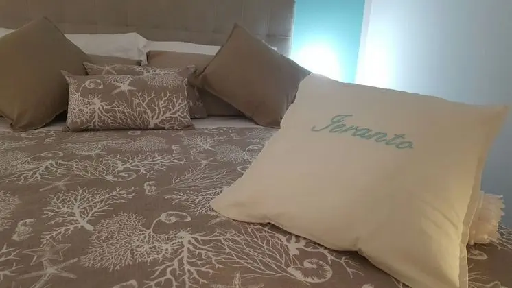 Tek Büyük Yataklı Oda, Balkon (Jeranto)