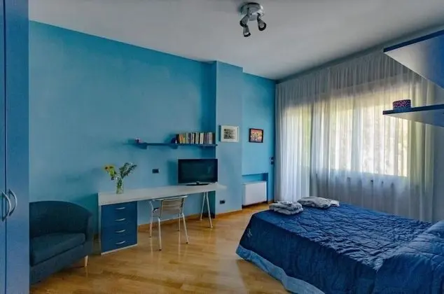 Standard Tek Büyük Yataklı Oda (Capri)