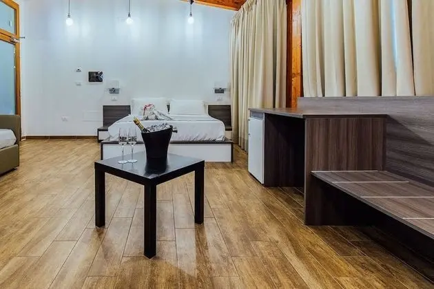 Deluxe Tek Büyük veya İki Ayrı Yataklı Oda, Jakuzi