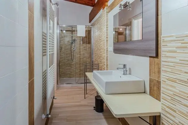 Standard Tek Büyük veya İki Ayrı Yataklı Oda