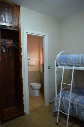 Economy Tek Büyük Yataklı Oda