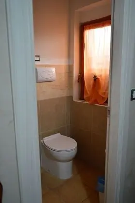 Economy Tek Büyük Yataklı Oda