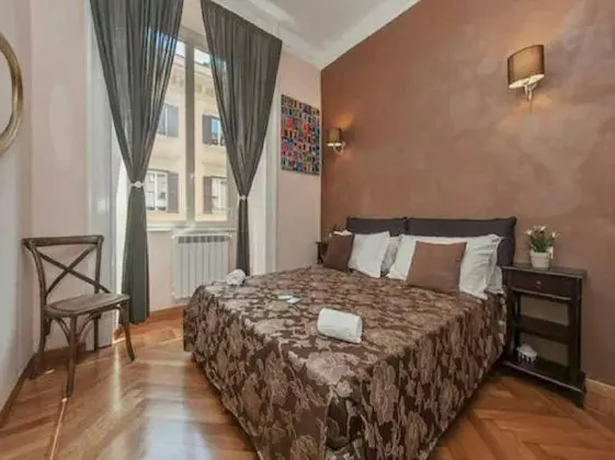 Comfort Tek Büyük Yataklı Oda, Şehir Manzaralı