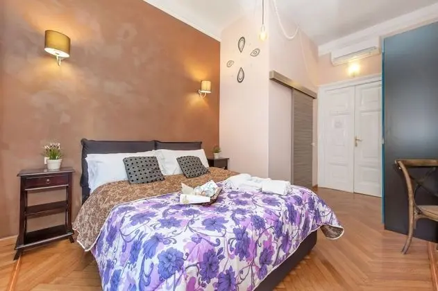 Comfort Tek Büyük Yataklı Oda, Şehir Manzaralı