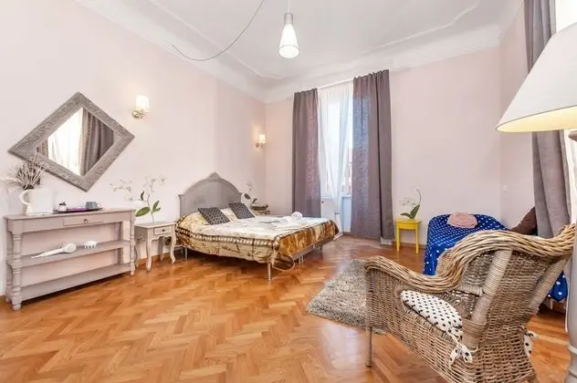 Design Dört Kişilik Oda