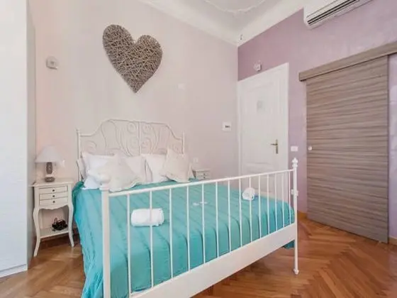 Design Dört Kişilik Oda