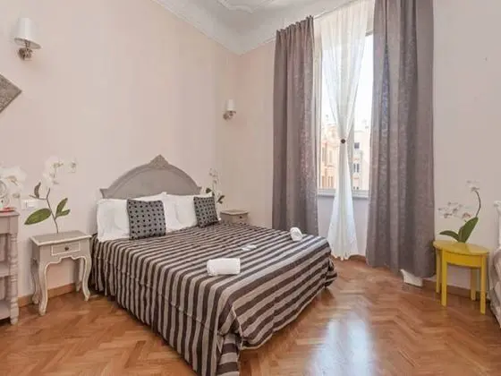 Design Dört Kişilik Oda