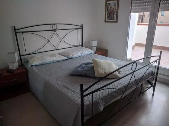 Tek Büyük Yataklı Oda