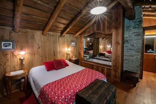 Junior Tek Büyük Yataklı Oda, Teras, Dağ Manzaralı