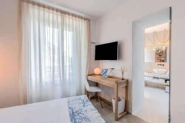 Deluxe Oda, Kısmi Deniz Manzaralı