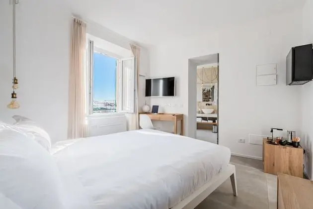 Deluxe Oda, Kısmi Deniz Manzaralı