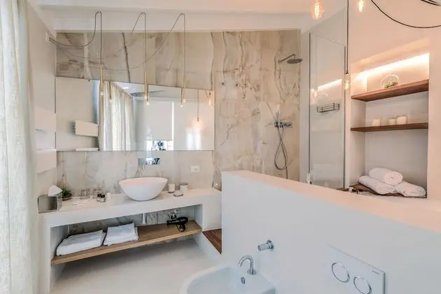 Honeymoon Süit, Jakuzi