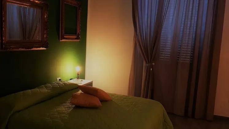 Royal Tek Büyük Yataklı Oda, Banyolu/Duşlu, Dağ Yamacı