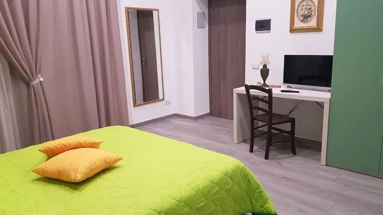 Royal Tek Büyük Yataklı Oda, Banyolu/Duşlu, Dağ Yamacı